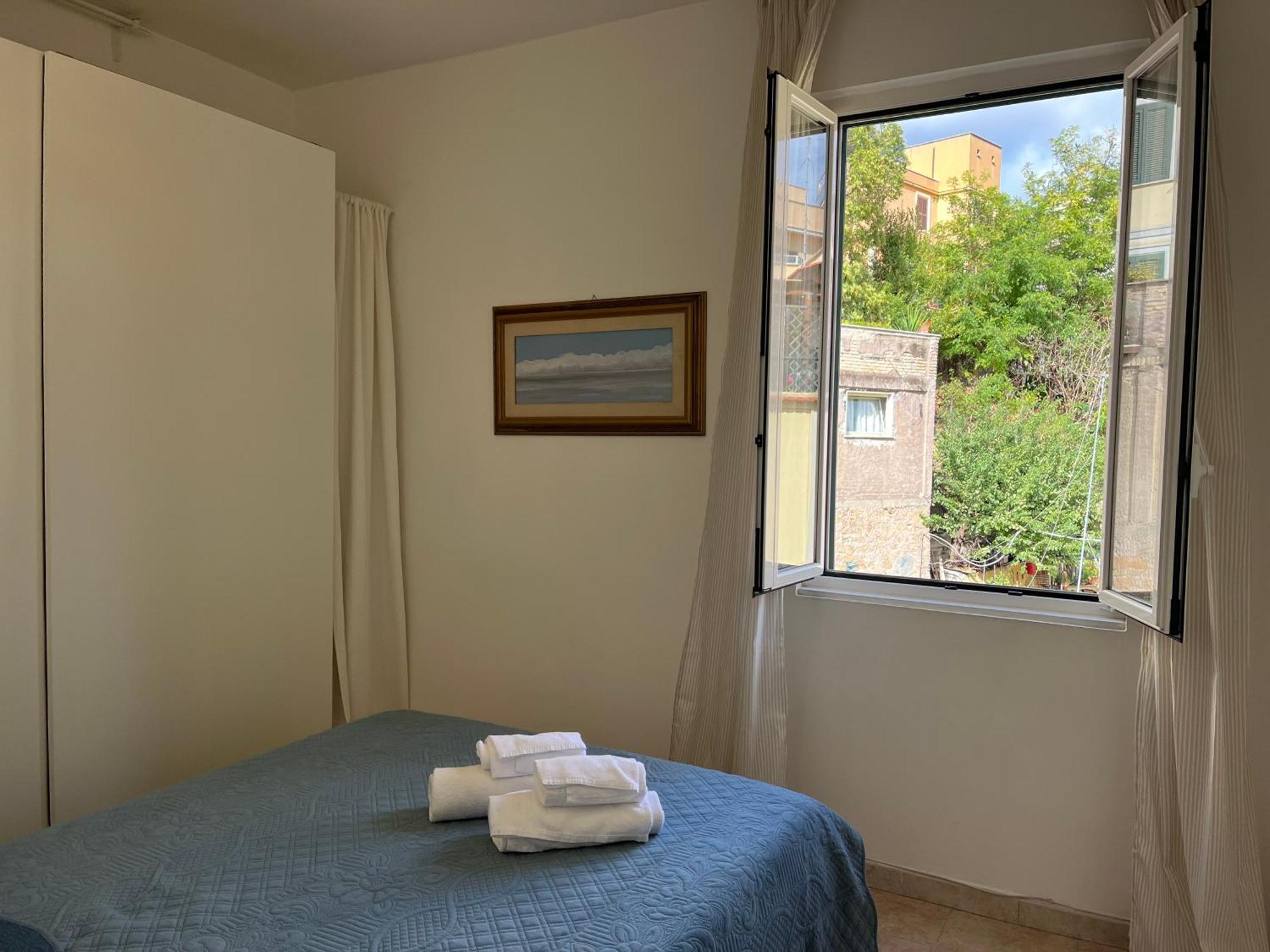S. Pietro Apartment Rom